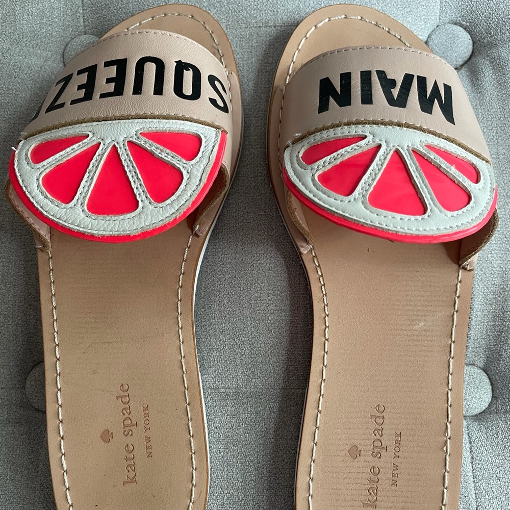 Kate spade Main Squeeze flat sandals